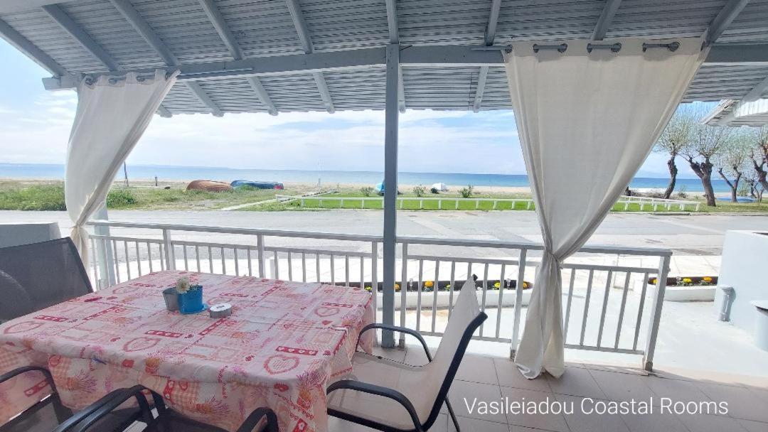 Vasileiadou Coastal Rooms Flogita Buitenkant foto